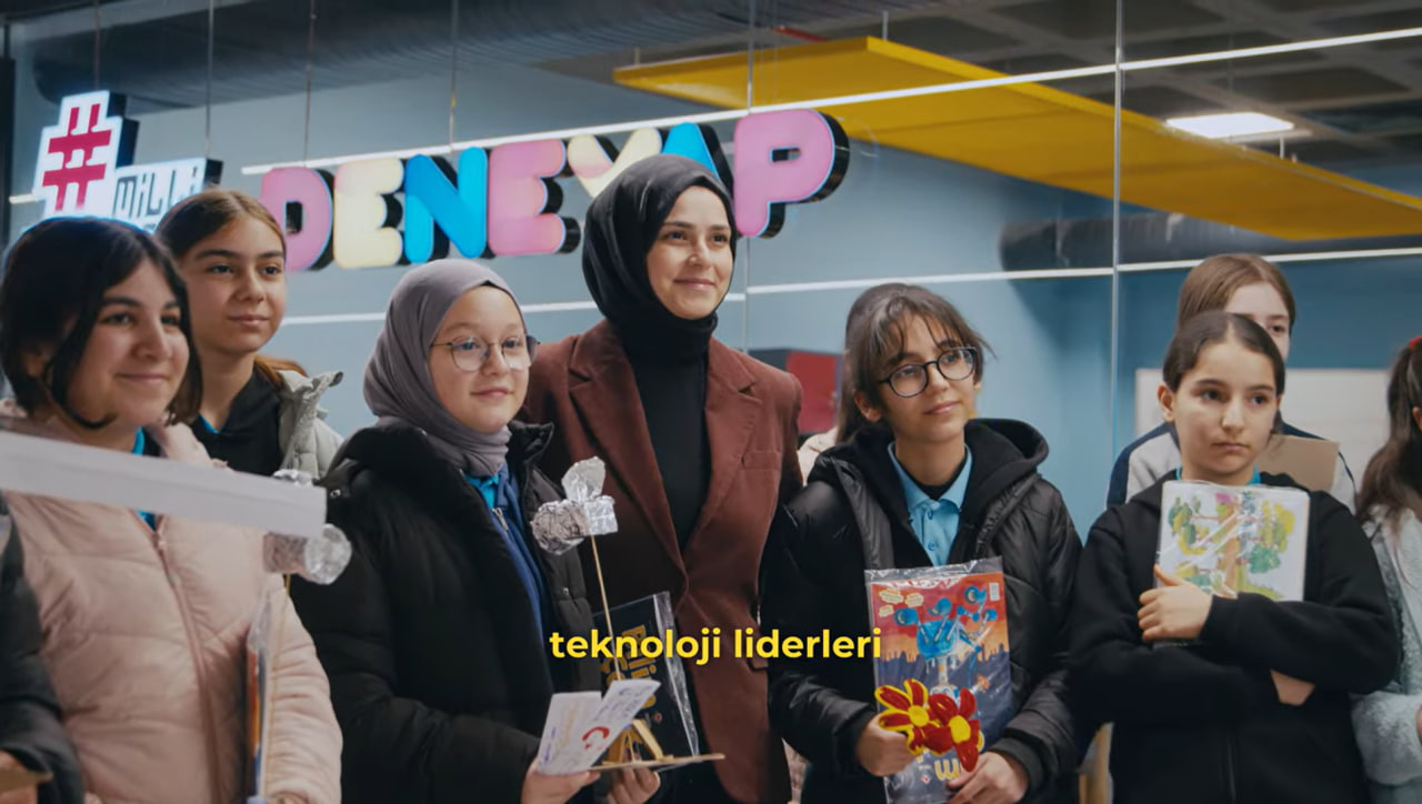 Geleceğin Teknoloji Yıldızları'nı Yetiştirecek Bilim Arnavutköy Açıldı!